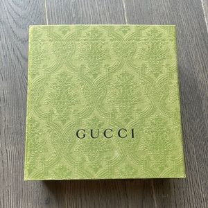 GG Marmont leather belt with shiny buckle